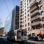 Bilocale Di Design A 100m Dalla Stazione *