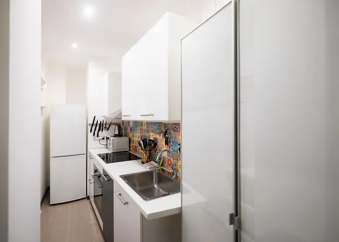 Bilocale Di Design A 100m Dalla Stazione Apartmán *