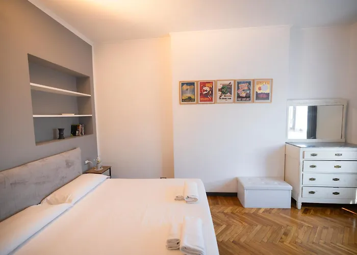Bilocale Di Design A 100m Dalla Stazione Apartmán Milán