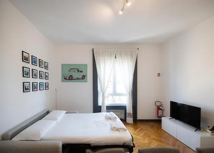 Bilocale Di Design A 100m Dalla Stazione Apartmán Milán